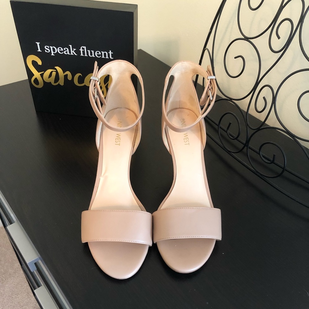 Nine West Pink Nude Heels!